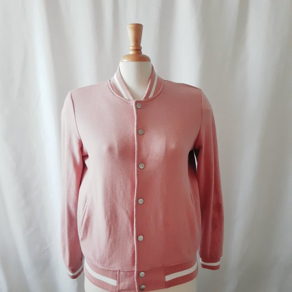 Pink Sweater - Picture 2 of 6